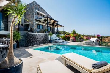 viva travel villa poseidon